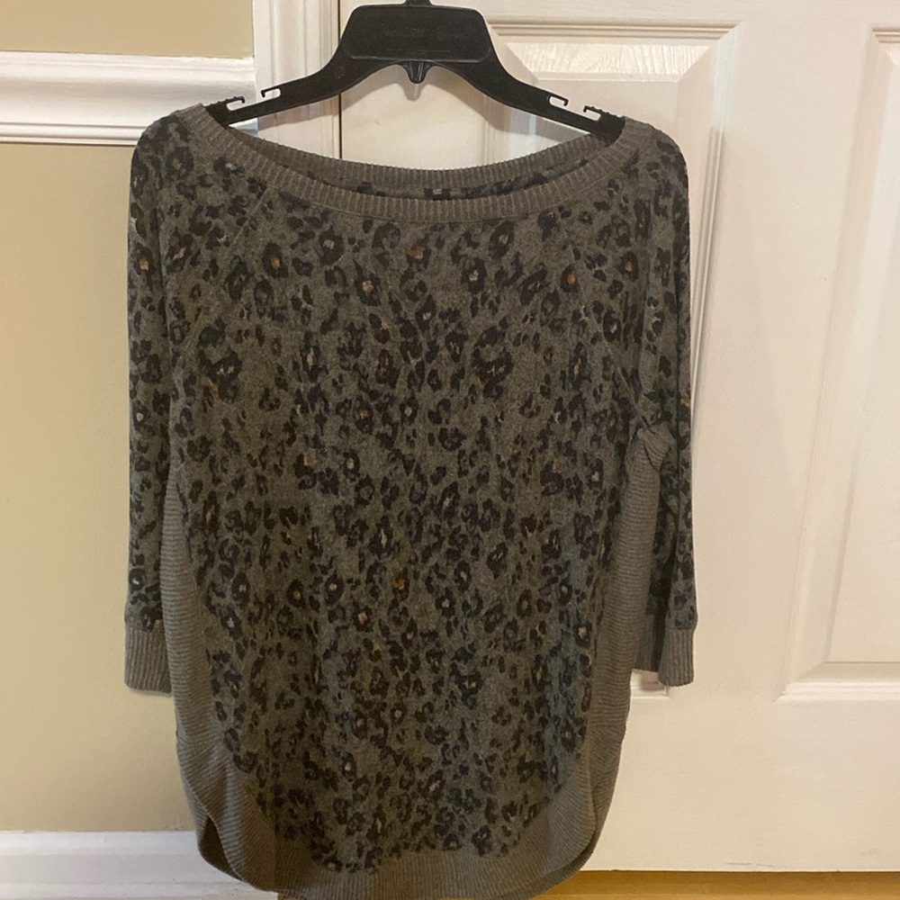 Leopard Print Green Lightweight Sweater